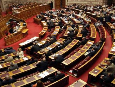 Οι επαγγελματίες «λουφαδόροι» Ελληνες πολιτικοί - Ποιοι πλήρωσαν και δεν υπηρέτησαν την πατρίδα